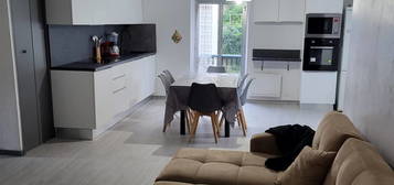 Appartement  à vendre, 4 pièces, 3 chambres, 82 m²