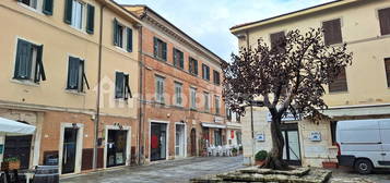 Quadrilocale via Carlo Goldoni 15/B, Centro Storico, Grosseto