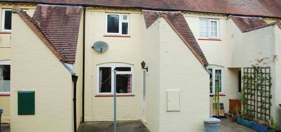 Terraced house for sale in School Road, Alcester B49