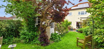 3 bed semi-detached house for sale