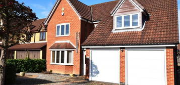 4 bedroom detached house