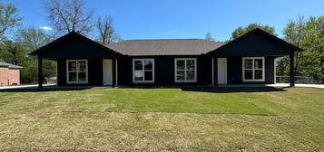 2508 Vine St #B, Humboldt, TN 38343