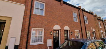 3 bedroom terraced house