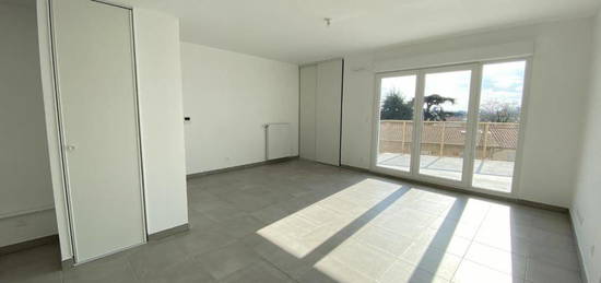 Location appartement 3 pièces 65 m²