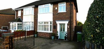 3 bedroom semi-detached house