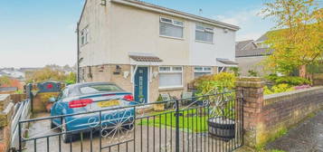 2 bedroom semi-detached house for sale