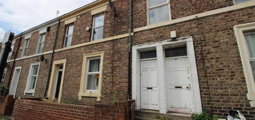 Flat to rent in Chester Street, Sandyford, Newcastle Upon Tyne NE2