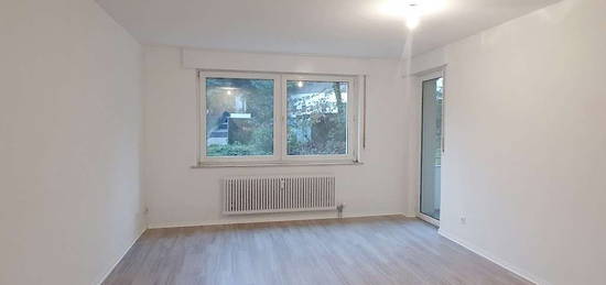 Für Paare geeignet: Schöne 2 Zimmer mit Balkon!