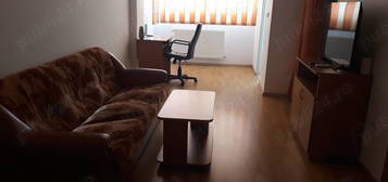 Inchiriez apartament ARED UTA