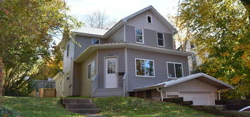 983 Grove St, Meadville, PA 16335