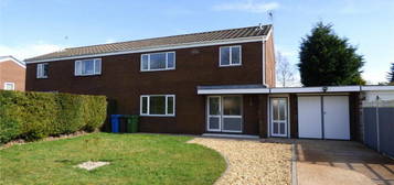 4 bedroom semi-detached house