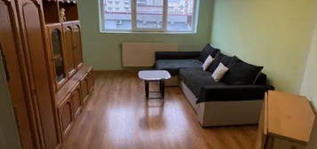 Apartament etajul 3, Astralis