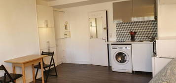 Studio 18M2 meudon