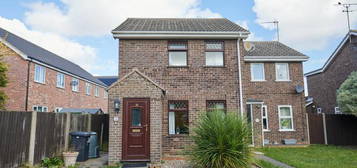 2 bedroom link detached house for sale