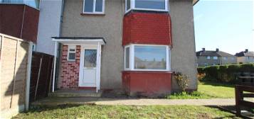 Terraced house to rent in Parkway, West Bowling, Bradford BD5