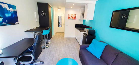 Studio 1 pièce 19 m²