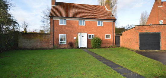 3 bedroom detached house