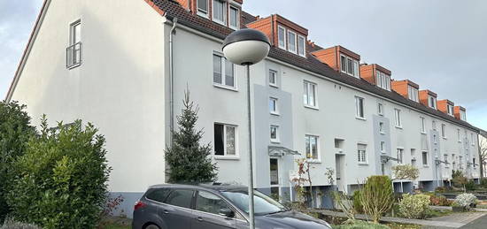 Erdgeschoss Eigentumswohnung mit Garten in Köln-Widdersdorf - 2ZKDB Abstellraum-Gäste-WC - ca. 68m²