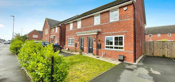 3 bed semi-detached house for sale