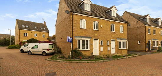 4 bedroom semi-detached house