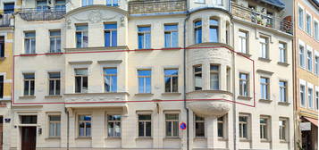 TOP LAGE! Großzügige, helle Jugendstil-Wohnung im Gebäudedenkmal mit Echtholzfußböden, Stuck, Keller