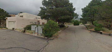 785 Tramway Ln   NE #17, Albuquerque, NM 87122