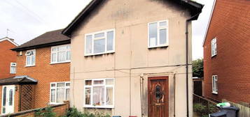 3 bed semi-detached house for sale