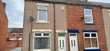 2 bedroom end of terrace house