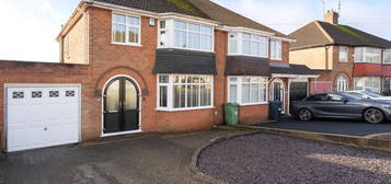 3 bed semi-detached house for sale