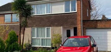 3 bedroom semi-detached house