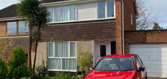 3 bedroom semi-detached house