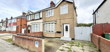 3 bedroom semi-detached house