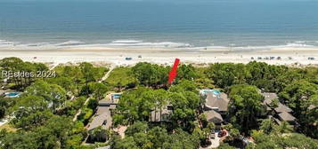 35 Ruddy Turnstone Rd, Hilton Head Island, SC 29928