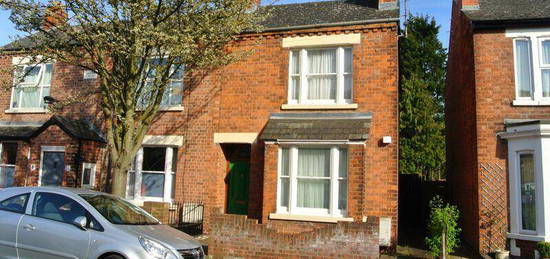 2 bedroom semi-detached house