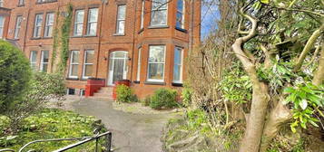 2 bed flat to rent