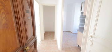 Appartement  à louer, 2 pièces, 1 chambre, 40 m²