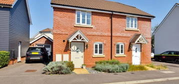 2 bedroom semi-detached house for sale