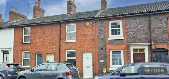 2 bedroom terraced house