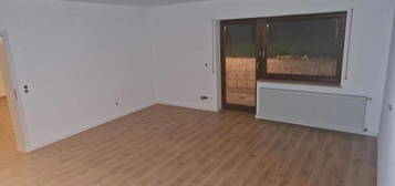 2 Zimmer Einliegerwohnung 80 m2  Heuchelheim