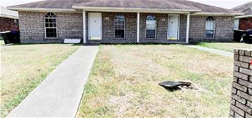 902 Kalanchoe Ct #A-B, College Station, TX 77840
