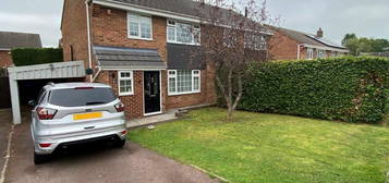 3 bedroom semi-detached house for sale