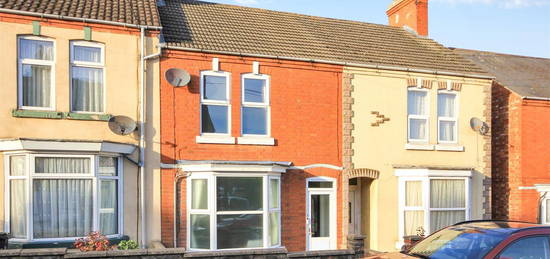 3 bed terraced house for sale