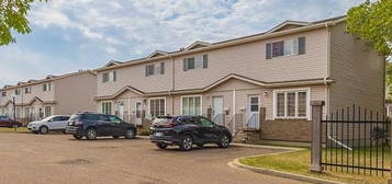 4811 N 47th Ave #303, Lloydminster, SK S9V 0T9