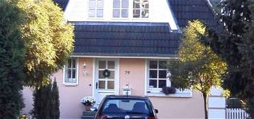 Doppelhaushälfte mit 4-Zimmern in Norderstedt-Süd