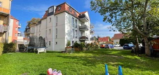 MODERNE 5 Raumwohnung mit 2 Balkonen, Stellplatz, Fußbodenheizung über 3 Etagen