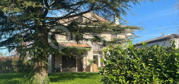 Villa a schiera di testa - Udine