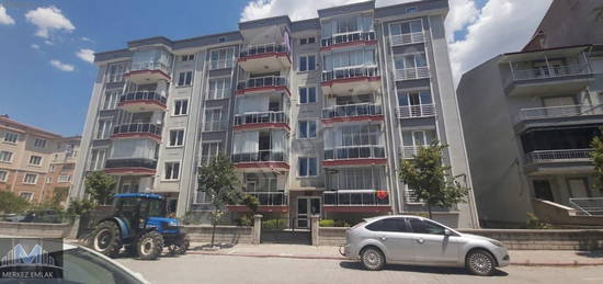 TAVŞANLI MOYMUL MAH. SATILIK ARAKAT 3+1DAİRE