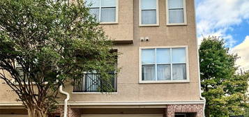 12707 Boheme Dr Apt 502, Houston, TX 77024