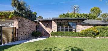 12303 Blix St, Valley Village, CA 91607