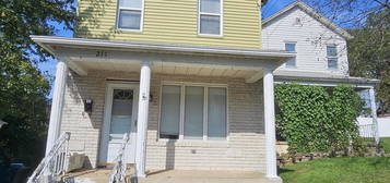 211 N  Everett Ave, Scranton, PA 18504